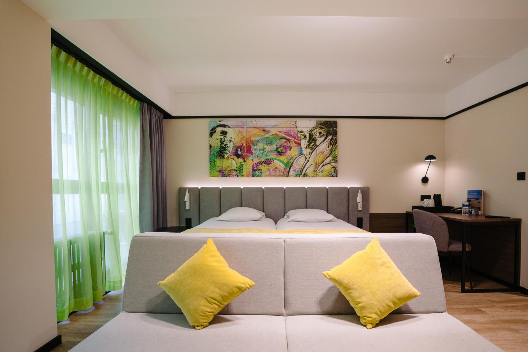 Ostend Hotel מראה חיצוני תמונה